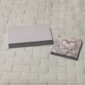 Seint Gray and Marble Patterned Box Set